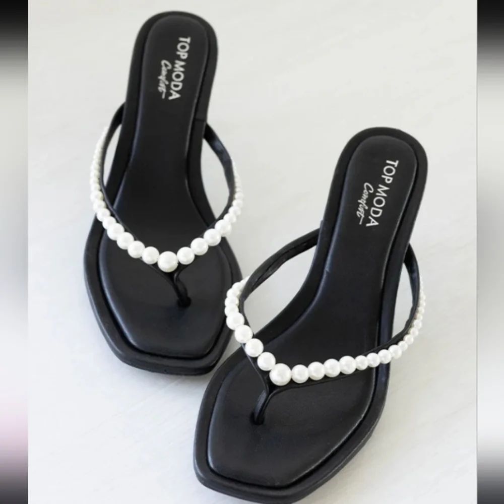 BRAND NEW TOP MODA SELENA WOMEN'S with PEARL ACCENT THONG SANDALS